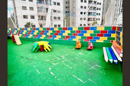 Apartamento para alugar com 95m², 3 quartos e 2 vagas Apartamento para alugar com 95m², 3 quartos e 2 vagasÁrea comum - Playground