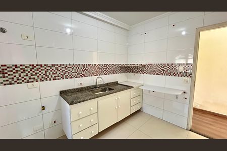 Apartamento para alugar com 95m², 3 quartos e 2 vagas Apartamento para alugar com 95m², 3 quartos e 2 vagasCozinha