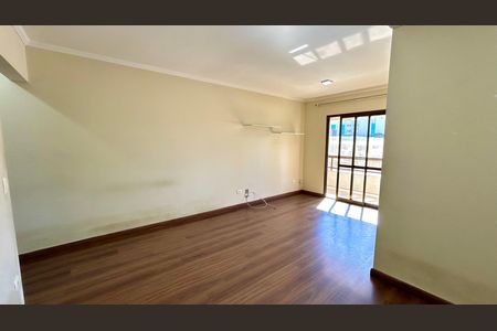 Sala de apartamento para alugar com 3 quartos, 95m² em Vila Pedro Moreira, Guarulhos