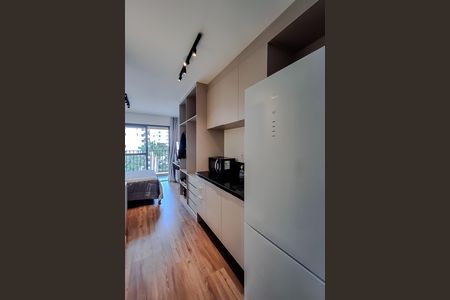 Cozinha de kitnet/studio para alugar com 1 quarto, 24m² em Jardim Vila Mariana, São Paulo
