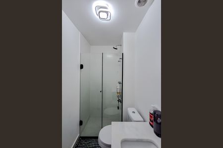 Banheiro de kitnet/studio para alugar com 1 quarto, 24m² em Jardim Vila Mariana, São Paulo