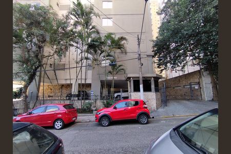 Apartamento à venda com 74m², 3 quartos e 1 vaga Apartamento à venda com 74m², 3 quartos e 1 vagaFachada e portaria