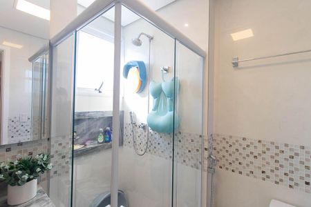 Apartamento para alugar com 140m², 3 quartos e 3 vagas Apartamento para alugar com 140m², 3 quartos e 3 vagasBanheiro Social