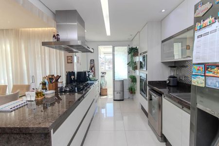 Cozinha de apartamento para alugar com 3 quartos, 139m² em Tremembé, São Paulo