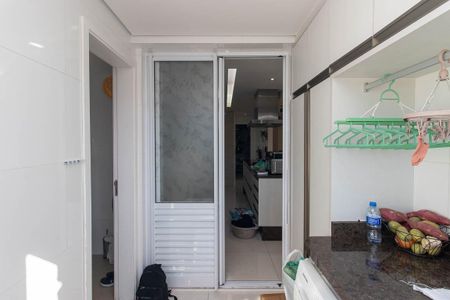 Apartamento para alugar com 140m², 3 quartos e 3 vagas Apartamento para alugar com 140m², 3 quartos e 3 vagasÁrea de Serviço