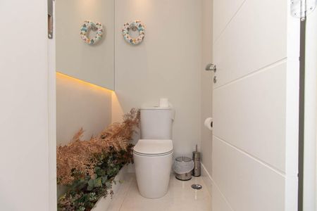 Apartamento para alugar com 140m², 3 quartos e 3 vagas Apartamento para alugar com 140m², 3 quartos e 3 vagasLavabo