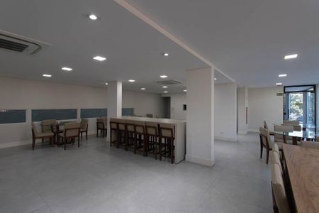 Apartamento para alugar com 140m², 3 quartos e 3 vagas Apartamento para alugar com 140m², 3 quartos e 3 vagasÁrea comum - Salão de festas