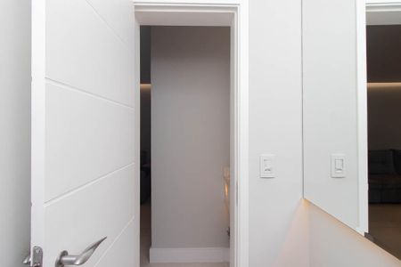 Apartamento para alugar com 140m², 3 quartos e 3 vagas Apartamento para alugar com 140m², 3 quartos e 3 vagasLavabo
