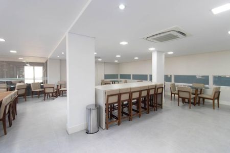 Apartamento para alugar com 140m², 3 quartos e 3 vagas Apartamento para alugar com 140m², 3 quartos e 3 vagasÁrea comum - Salão de festas