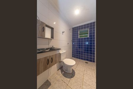 Banheiro Social de casa para alugar com 2 quartos, 130m² em Cidade Ipava, São Paulo