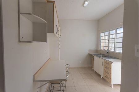 Casa para alugar com 90m², 2 quartos e 1 vagaCozinha