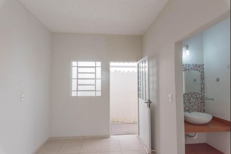 Casa para alugar com 90m², 2 quartos e 1 vagaCopa