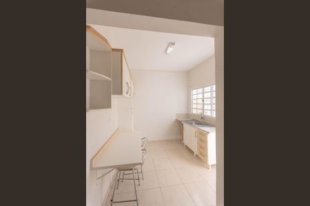 Casa para alugar com 90m², 2 quartos e 1 vagaCozinha
