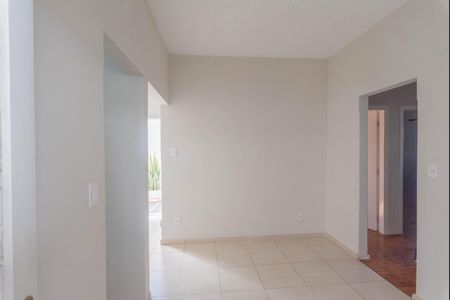 Casa para alugar com 90m², 2 quartos e 1 vagaCopa