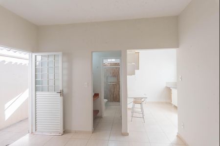 Casa para alugar com 90m², 2 quartos e 1 vagaCopa