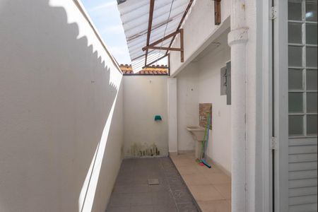 Casa para alugar com 90m², 2 quartos e 1 vagaÁrea de Serviço