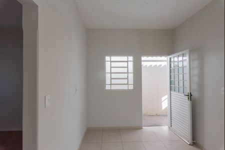 Casa para alugar com 90m², 2 quartos e 1 vagaCopa