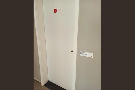Apartamento para alugar com 17m², 1 quarto e sem vaga Apartamento para alugar com 17m², 1 quarto e sem vagaEspaço Multiuso