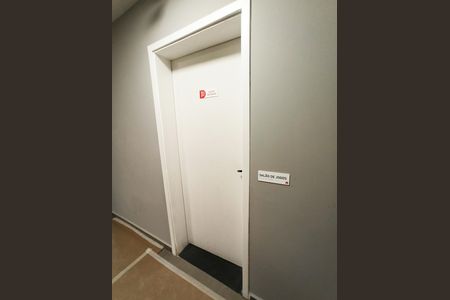 Apartamento para alugar com 17m², 1 quarto e sem vaga Apartamento para alugar com 17m², 1 quarto e sem vagaSalão de Jogos