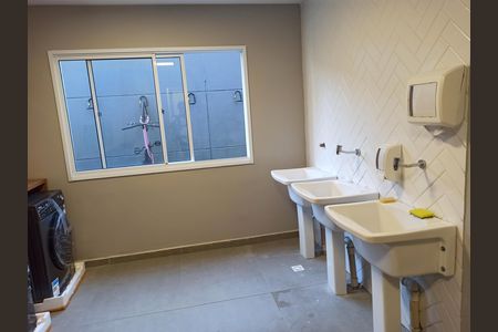 Apartamento para alugar com 17m², 1 quarto e sem vaga Apartamento para alugar com 17m², 1 quarto e sem vagaLavanderia Coletiva