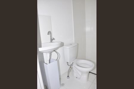 Apartamento para alugar com 17m², 1 quarto e sem vaga Apartamento para alugar com 17m², 1 quarto e sem vagaDetalhe - Kitnet / studio - Banheiro Social