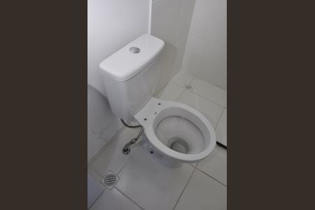 Apartamento para alugar com 17m², 1 quarto e sem vaga Apartamento para alugar com 17m², 1 quarto e sem vagaDetalhe - Kitnet / studio - Banheiro Social