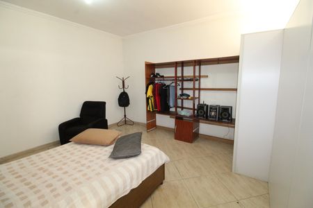 Suíte de casa para alugar com 1 quarto, 60m² em Monte Castelo, São José dos Campos