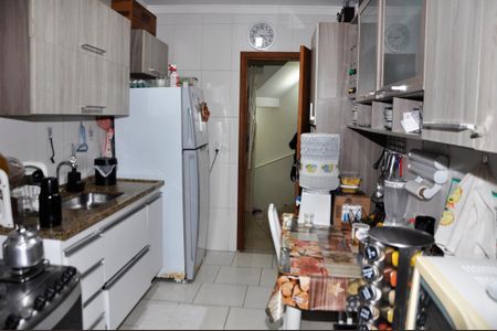 Casa à venda com 127m², 2 quartos e sem vaga Casa à venda com 127m², 2 quartos e sem vagaDetalhe - Cozinha