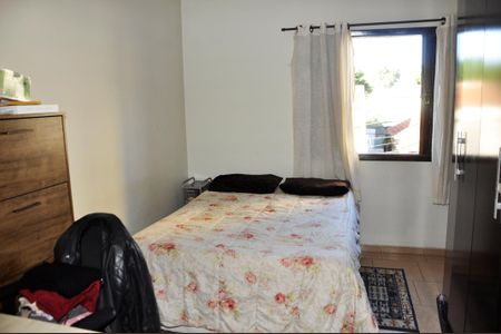 Casa à venda com 127m², 2 quartos e sem vaga Casa à venda com 127m², 2 quartos e sem vagaDetalhe - Quarto 01 com Suíte