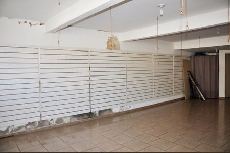 Casa à venda com 127m², 2 quartos e sem vaga Casa à venda com 127m², 2 quartos e sem vagaDetalhe - Garagem