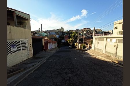 Casa à venda com 127m², 2 quartos e sem vaga