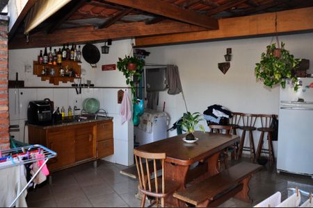 Casa à venda com 127m², 2 quartos e sem vaga Casa à venda com 127m², 2 quartos e sem vagaDetalhe - Área de Serviço, Churrasqueira e Quintal