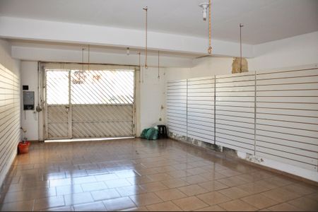 Casa à venda com 127m², 2 quartos e sem vaga Casa à venda com 127m², 2 quartos e sem vagaDetalhe - Garagem