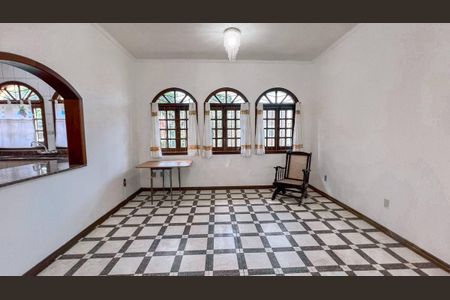 Casa para alugar com 518m², 1 quarto e 3 vagas