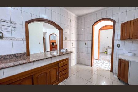 Casa para alugar com 518m², 1 quarto e 3 vagas