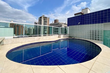 Apartamento para alugar com 190m², 3 quartos e 2 vagas Apartamento para alugar com 190m², 3 quartos e 2 vagasPiscina