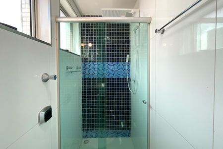 Apartamento para alugar com 190m², 3 quartos e 2 vagas Apartamento para alugar com 190m², 3 quartos e 2 vagasBanheiro da Suíte