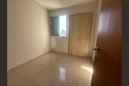 Apartamento para alugar com 190m², 3 quartos e 2 vagas Apartamento para alugar com 190m², 3 quartos e 2 vagasQuarto