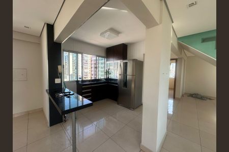 Apartamento para alugar com 190m², 3 quartos e 2 vagas Apartamento para alugar com 190m², 3 quartos e 2 vagasCozinha