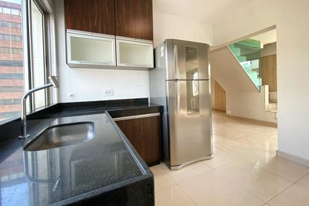 Apartamento para alugar com 190m², 3 quartos e 2 vagas Apartamento para alugar com 190m², 3 quartos e 2 vagasCozinha
