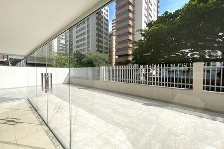 Apartamento para alugar com 190m², 3 quartos e 2 vagas Apartamento para alugar com 190m², 3 quartos e 2 vagasÁrea comum
