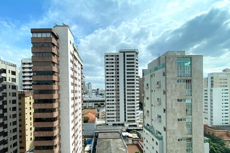 Apartamento para alugar com 190m², 3 quartos e 2 vagas Apartamento para alugar com 190m², 3 quartos e 2 vagasVista da Suite