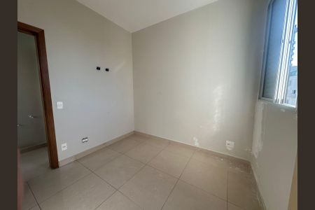 Apartamento para alugar com 190m², 3 quartos e 2 vagas Apartamento para alugar com 190m², 3 quartos e 2 vagasQuarto