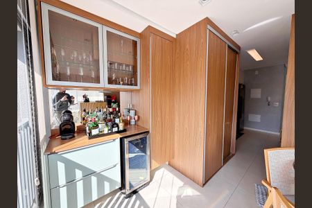 Apartamento à venda com 75m², 2 quartos e 2 vagas