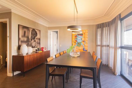 Apartamento à venda com 200m², 4 quartos e 4 vagas Apartamento à venda com 200m², 4 quartos e 4 vagasSala 2
