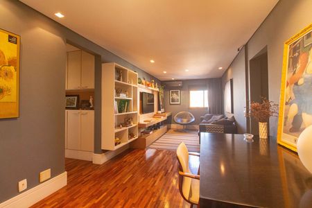Sala de apartamento à venda com 4 quartos, 200m² em Jardim Vila Mariana, São Paulo