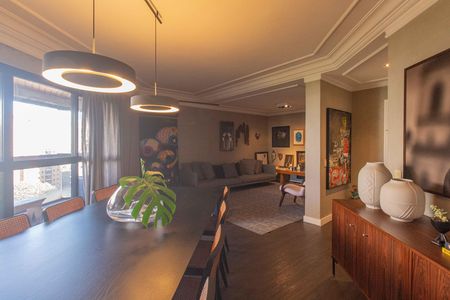 Apartamento à venda com 200m², 4 quartos e 4 vagas Apartamento à venda com 200m², 4 quartos e 4 vagasSala 2