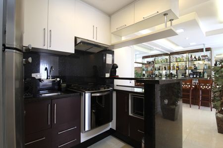 Apartamento para alugar com 68m², 2 quartos e 2 vagasCozinha