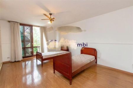 Casa à venda com 4 quartos, 450m² em Retiro Morumbi, São Paulo