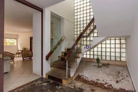 Casa à venda com 450m², 4 quartos e 4 vagas